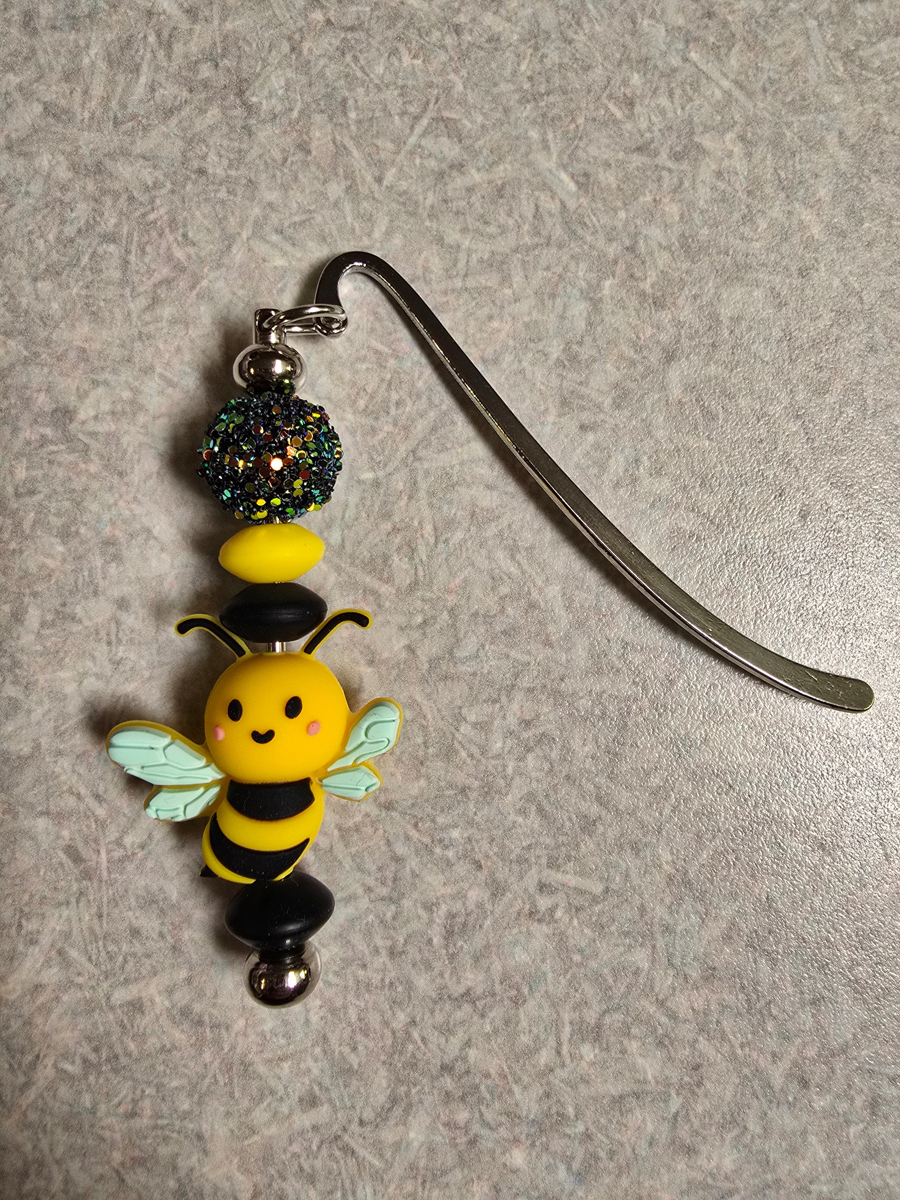 Bee beaded bookmark