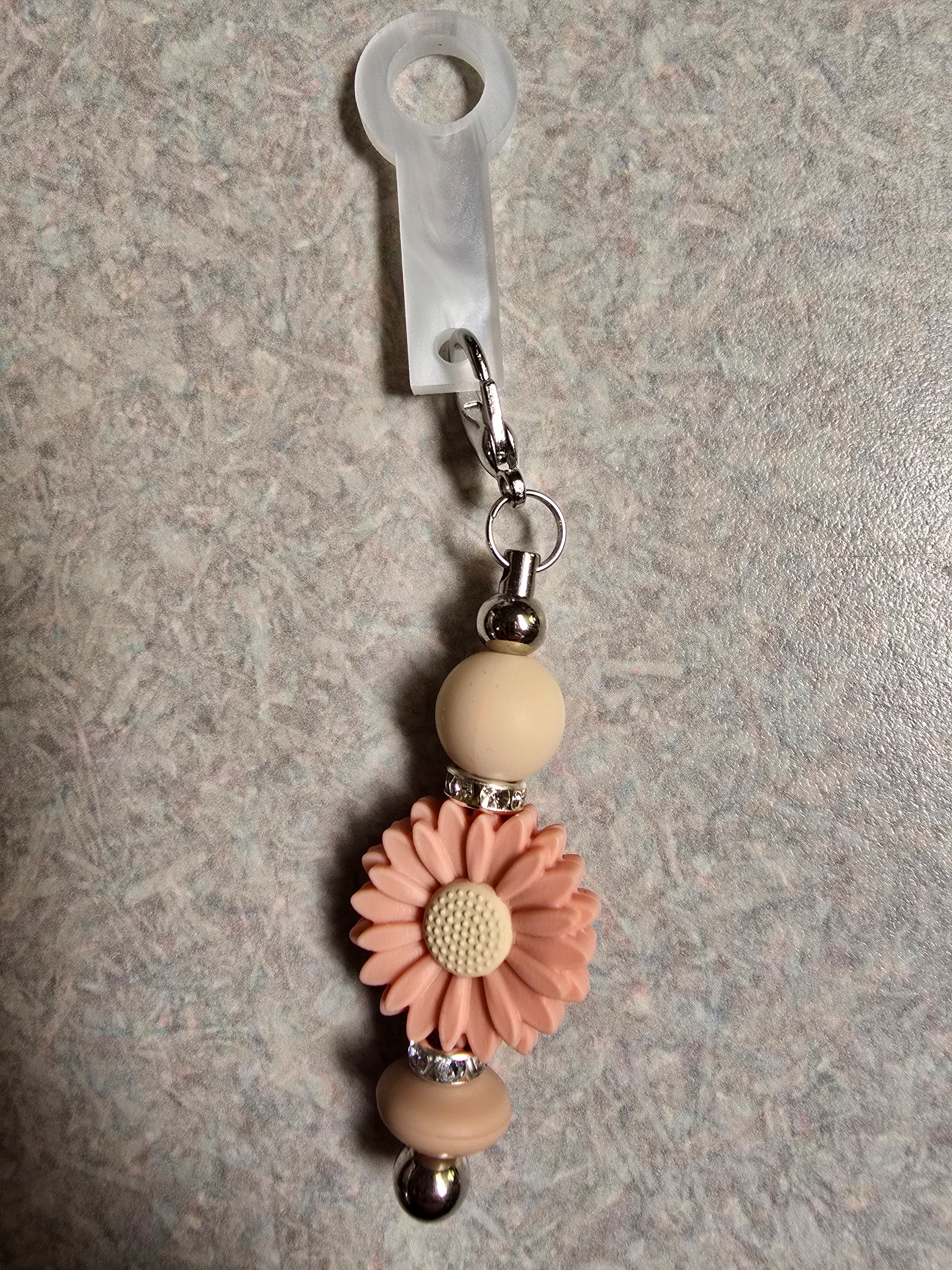 Flower beaded straw charm