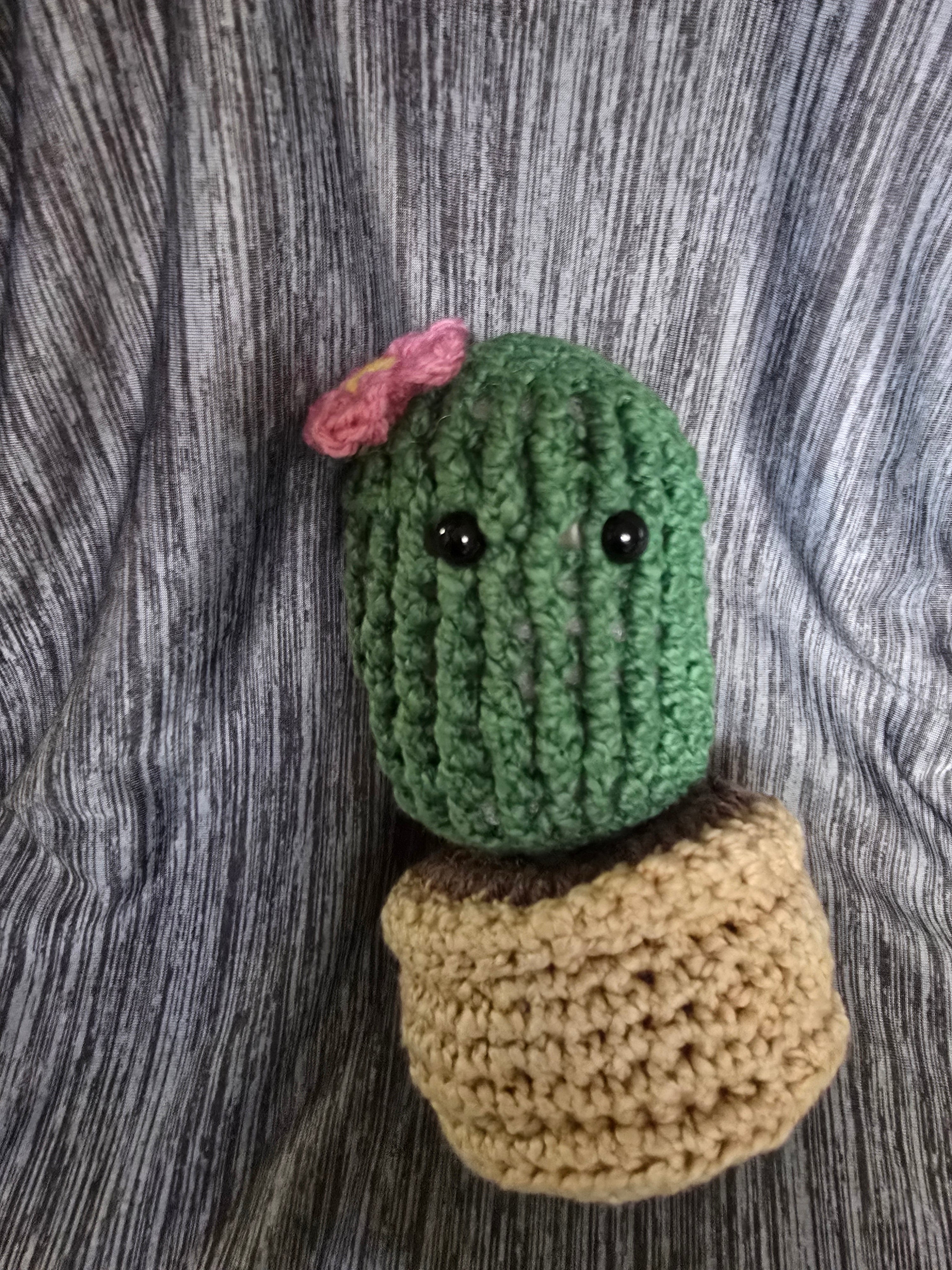 Potted crocheted cactus