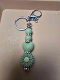 Green flower heart keychain